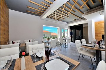 Kroatia Penzión Mandre, Eksteriør