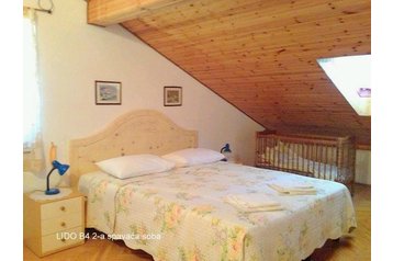 Horvaatia Privát Savudrija, Eksterjöör