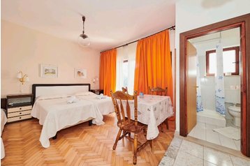 Horvaatia Privát Savudrija, Eksterjöör