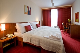 Hotel Senec 1