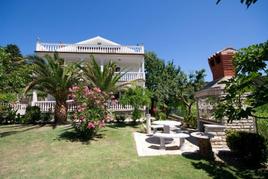 Pension de famille Kampor 1