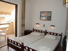 Hotel Agia Marina 2