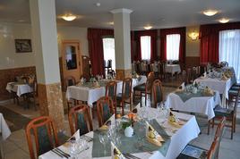 Hotel Debreţin / Debrecen 1