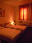 Hotel Debreţin / Debrecen 1