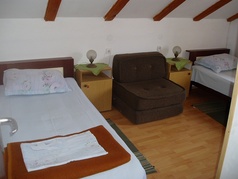 Pensiune familială Karin Gornji 2